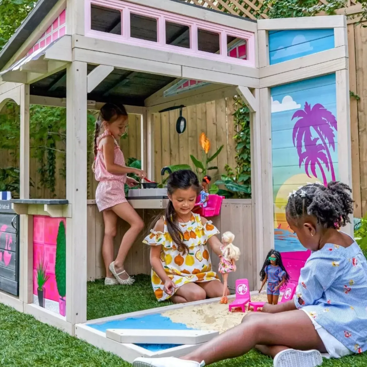 Outdoor Playhouses^KidKraft Barbie Seaside Playhouse