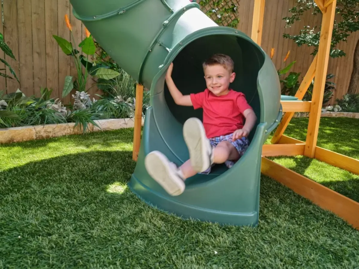 Swing Sets^KidKraft Bear Cave Lodge Swing Set / Playset