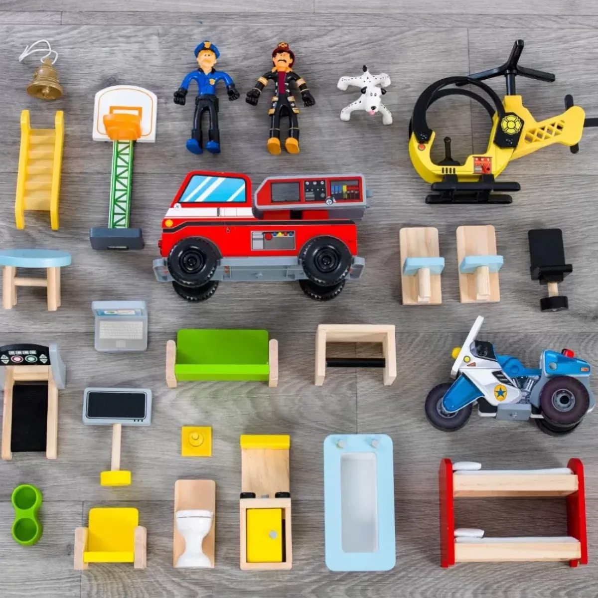 Play Sets^KidKraft Everyday Heroes Wooden Play Set