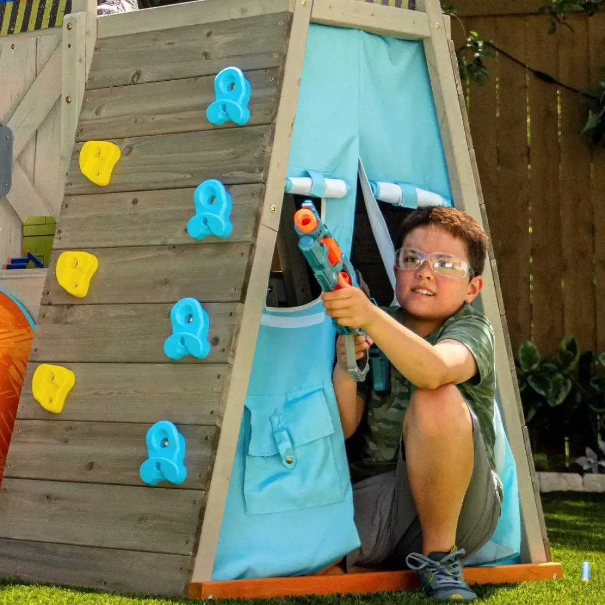 Outdoor Playhouses^KidKraft Nerf Scout Defense Post