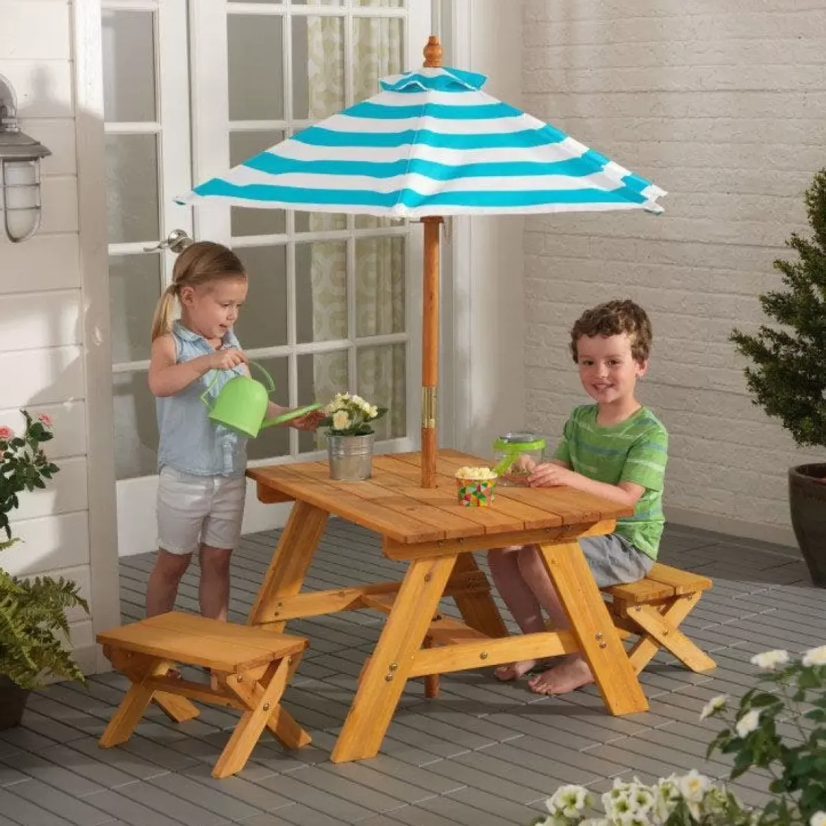 Kids' Picnic Tables^KidKraft Outdoor Table With Benches & Umbrella